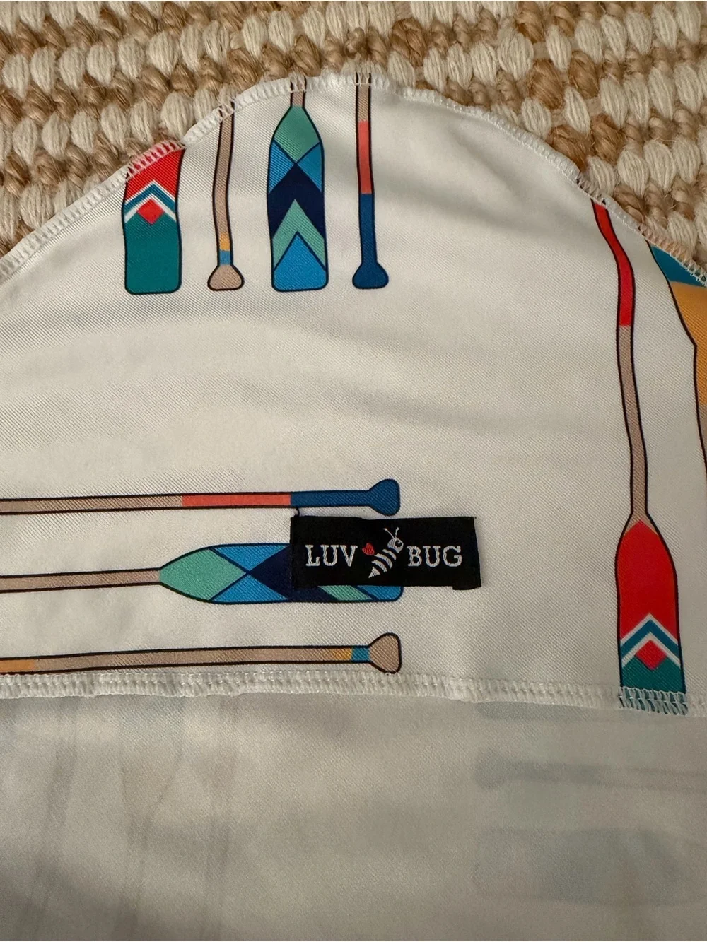 LUV BUG UPF 50+ SUNSCREEN TOWEL (KID'S HOODED)